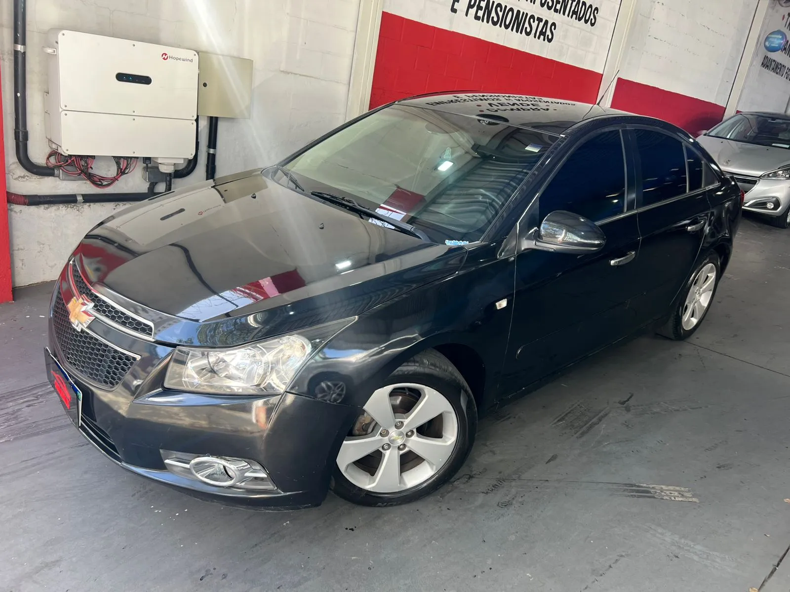 CRUZE
