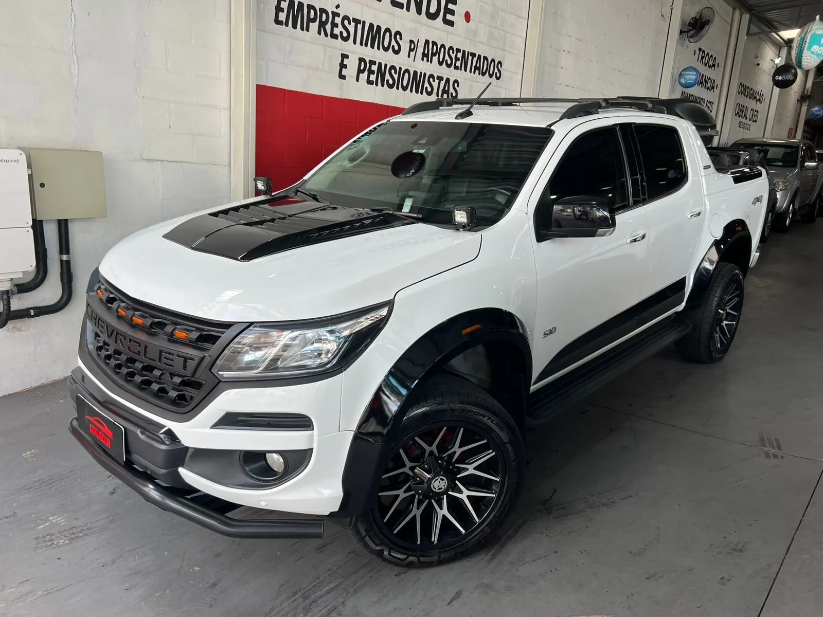 S10
